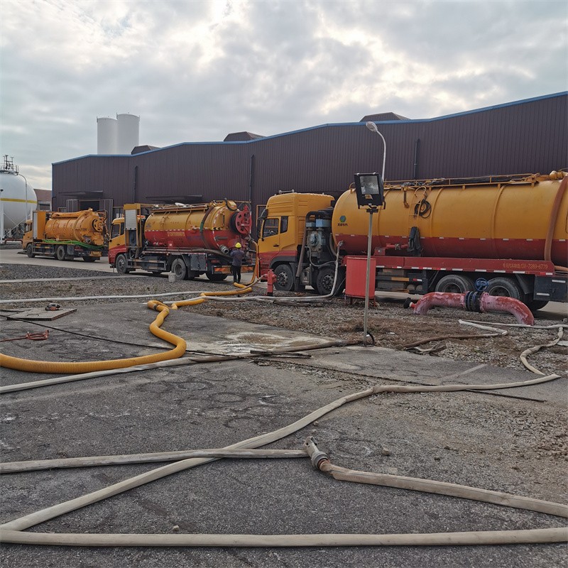 南昌县污水池清理